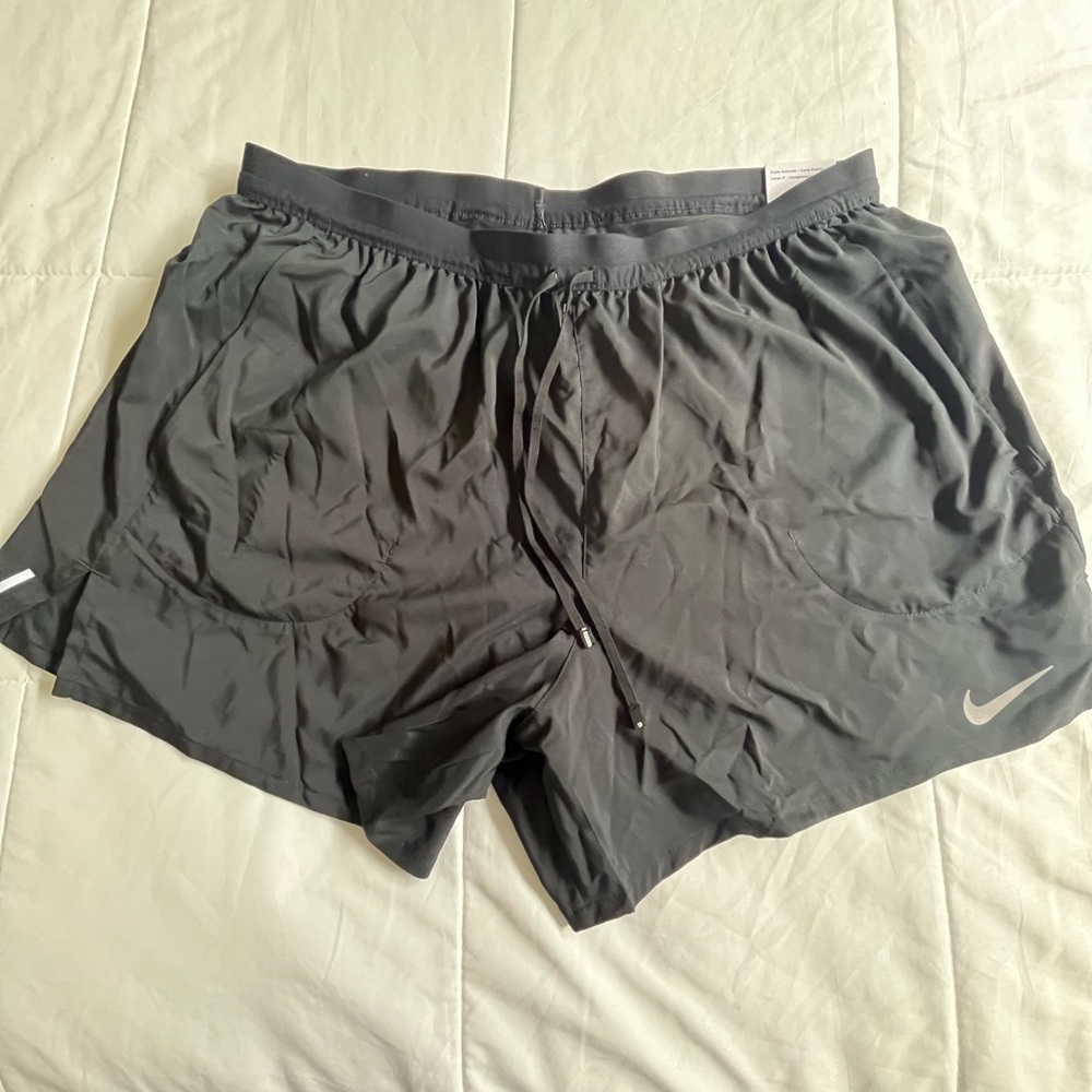 Nike running shorts/ unisex size 2XL